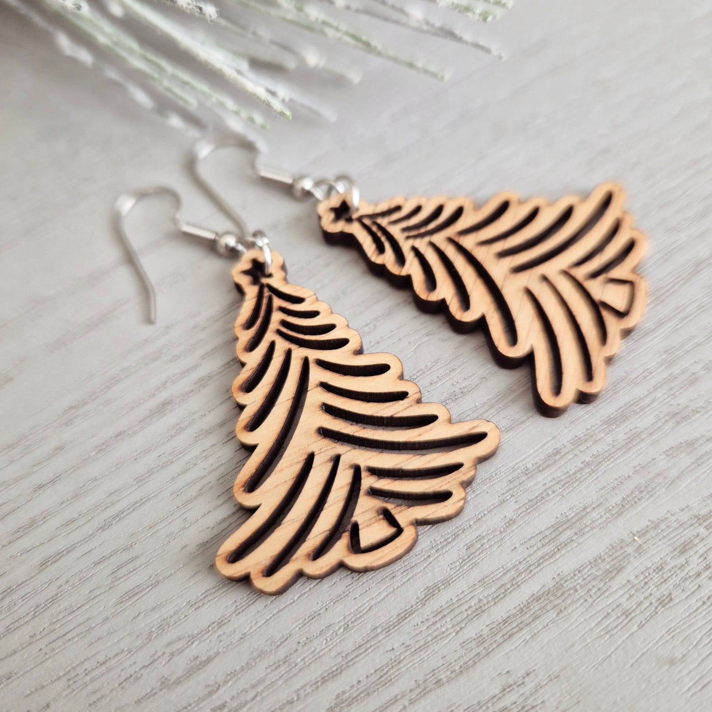 Abstract Christmas Tree Drops (4 colours)