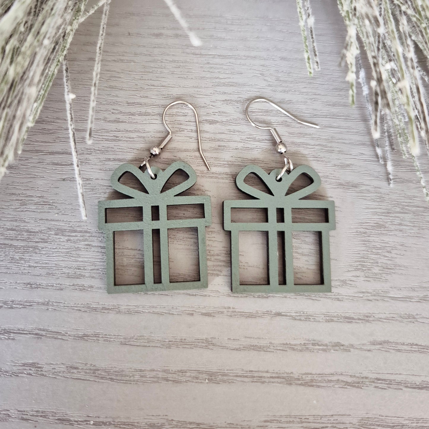 Christmas Gift Drops (4 colour options)
