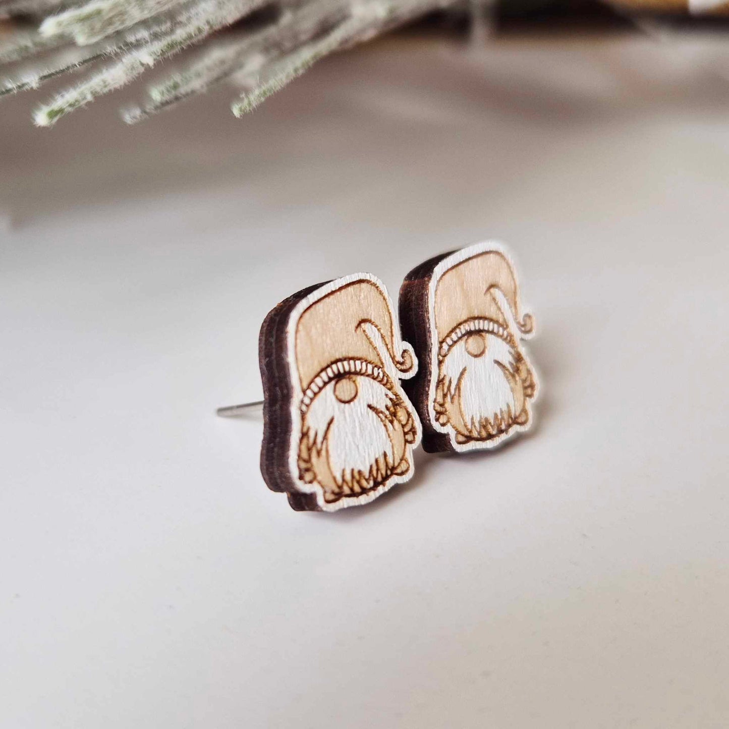 Gnome Studs