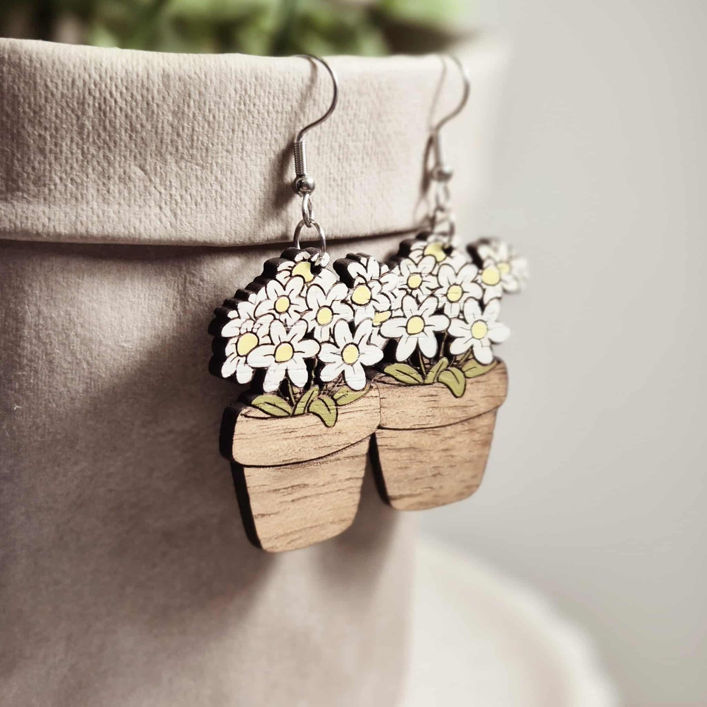 Potted Daisy Drops