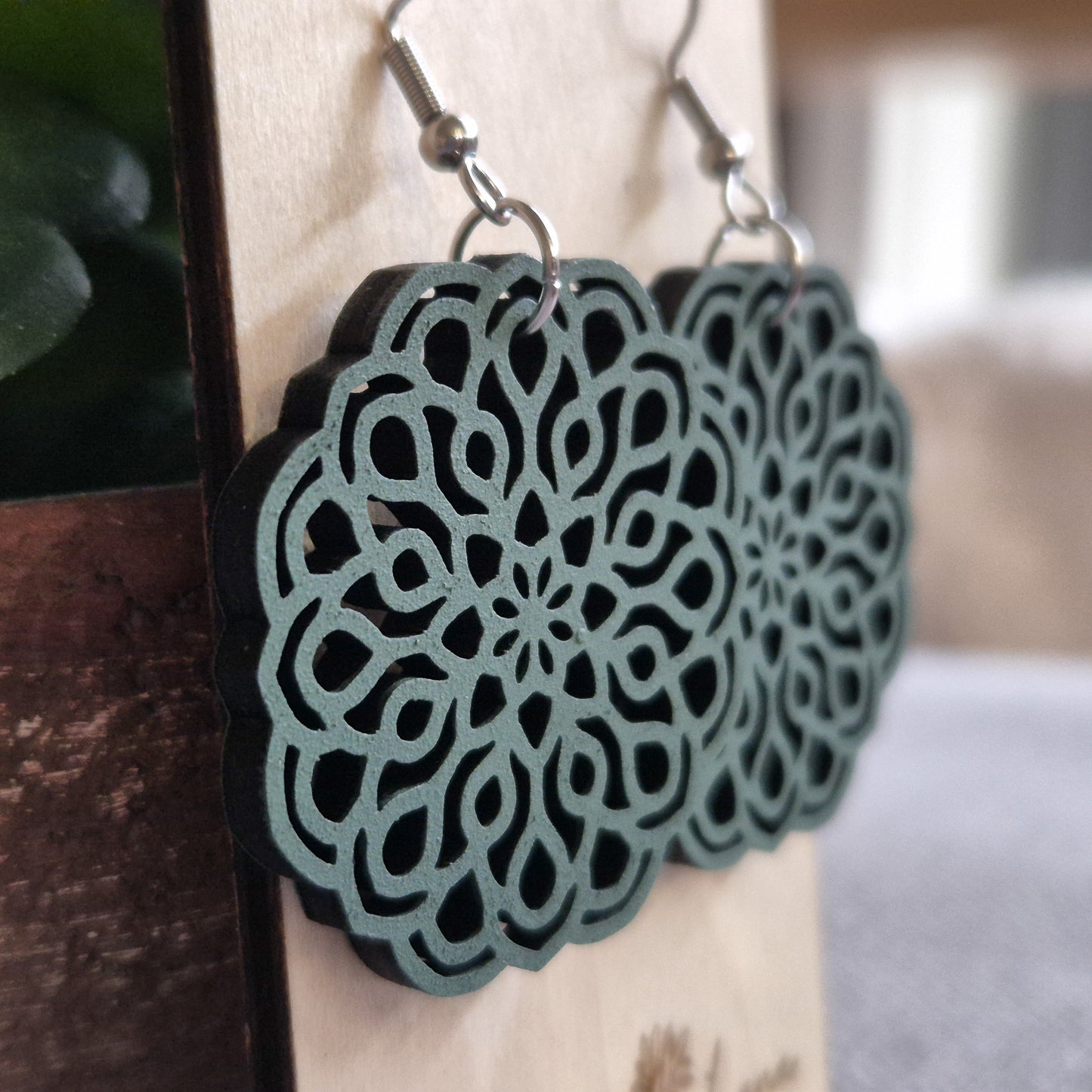 Sage Green Round Lace Drops