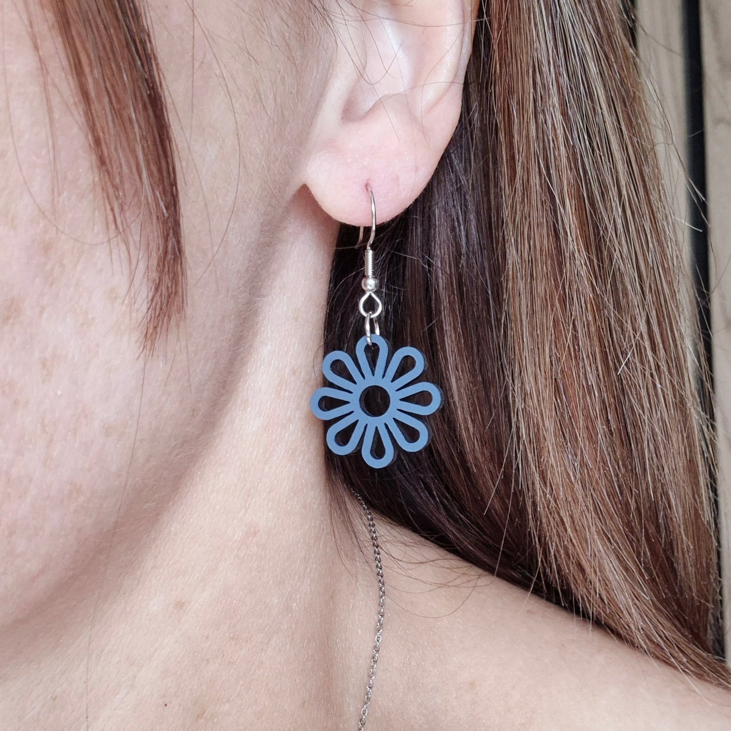 Petite French Blue Daisy Drops