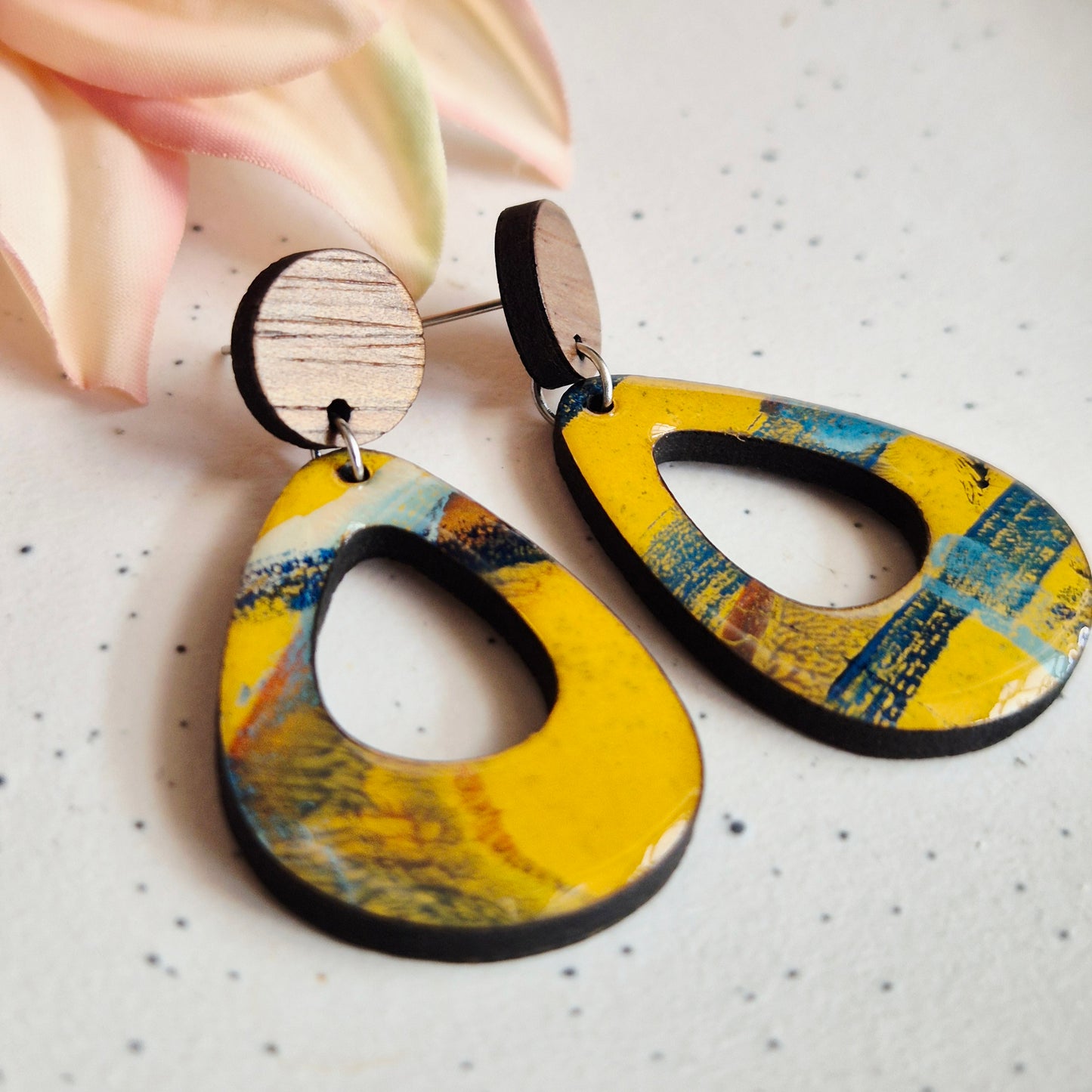 Gel Plate Teardrop Stud Drops (Yellow Ochre)