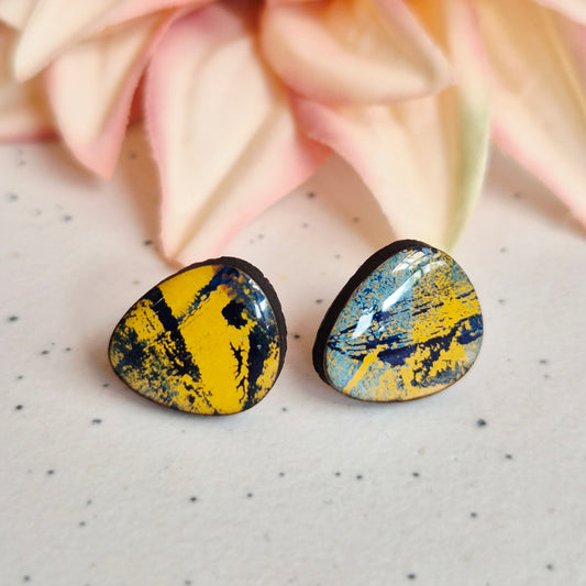 Gel Plate Organic Studs (Yellow ochre)