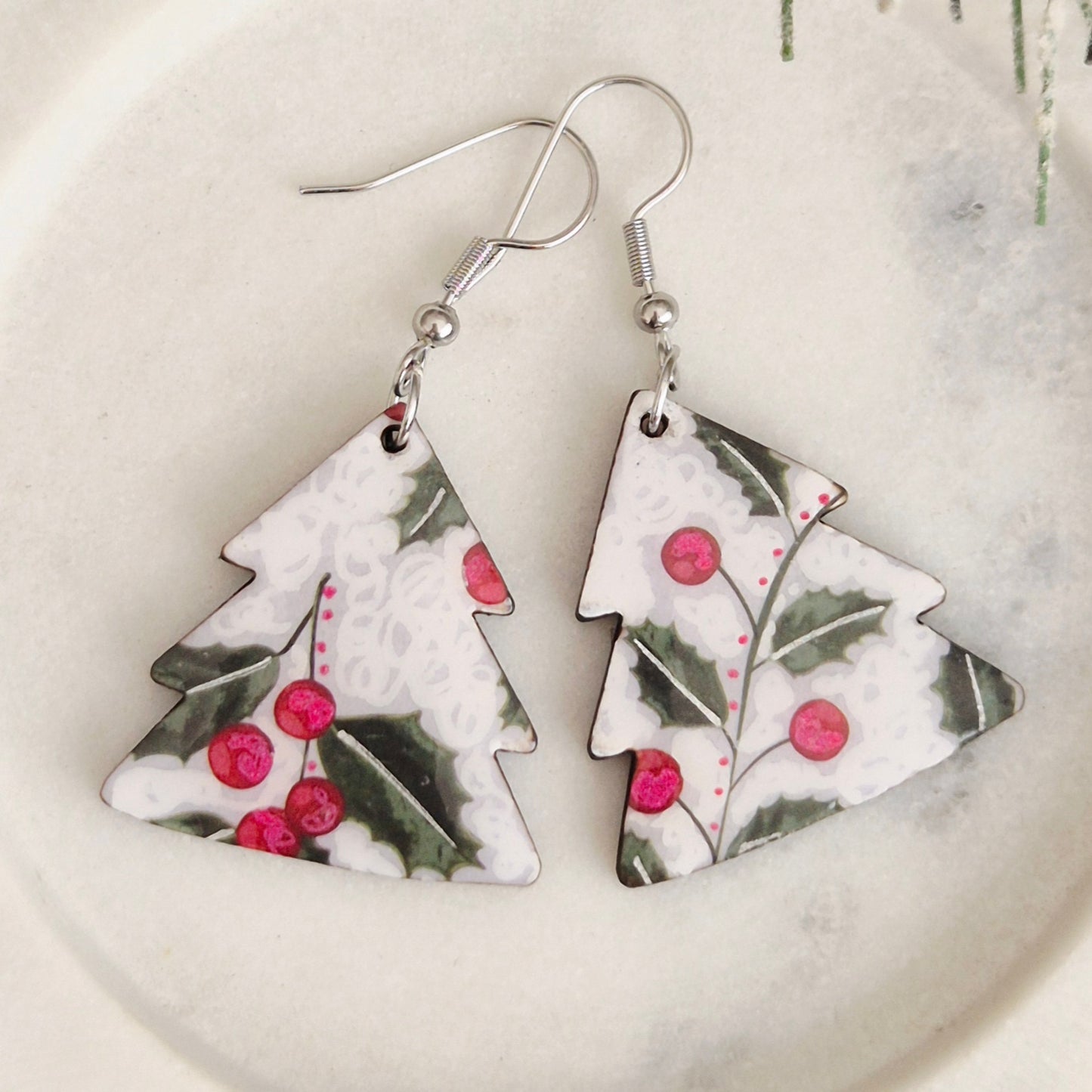 Holly  Christmas Tree Drops