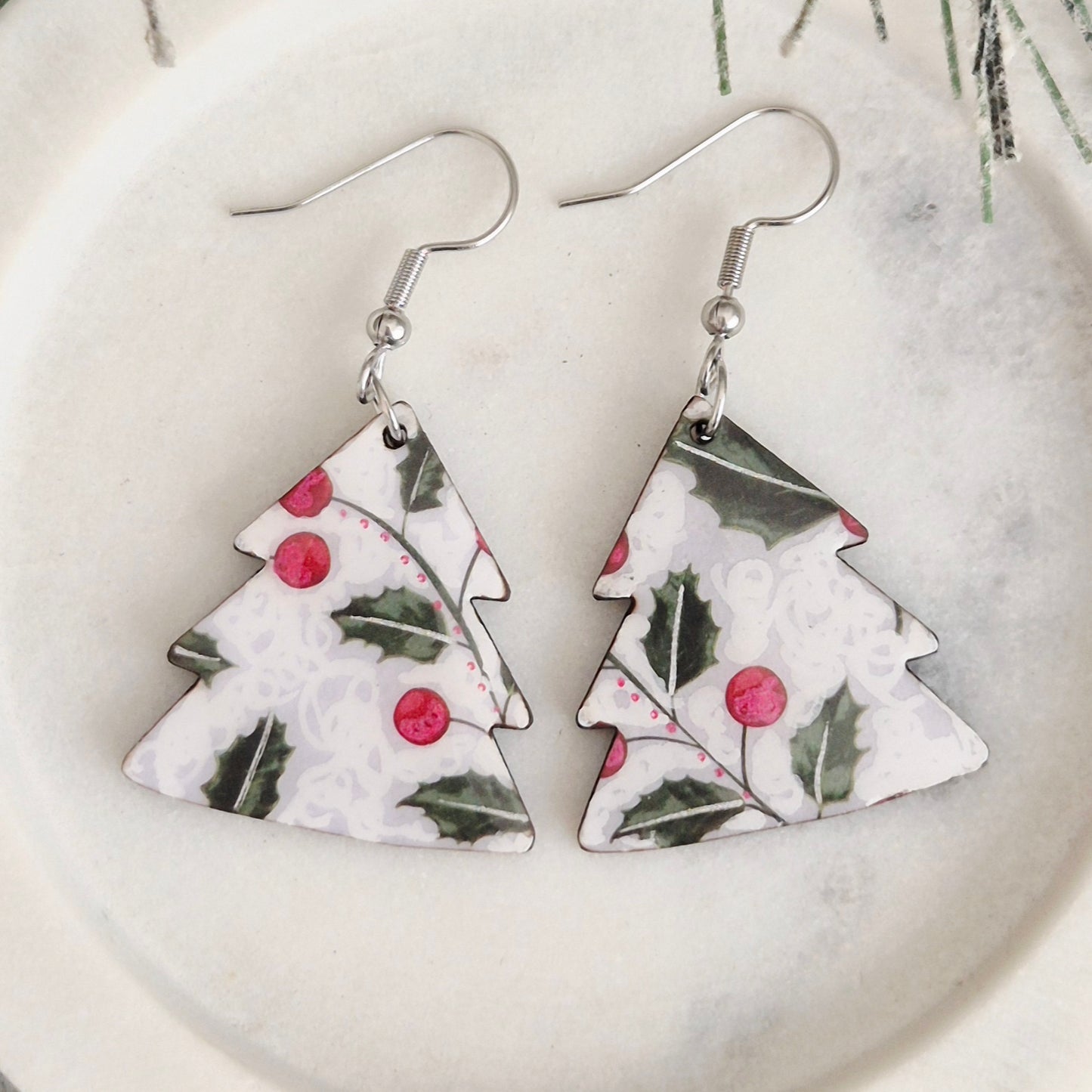 Holly  Christmas Tree Drops