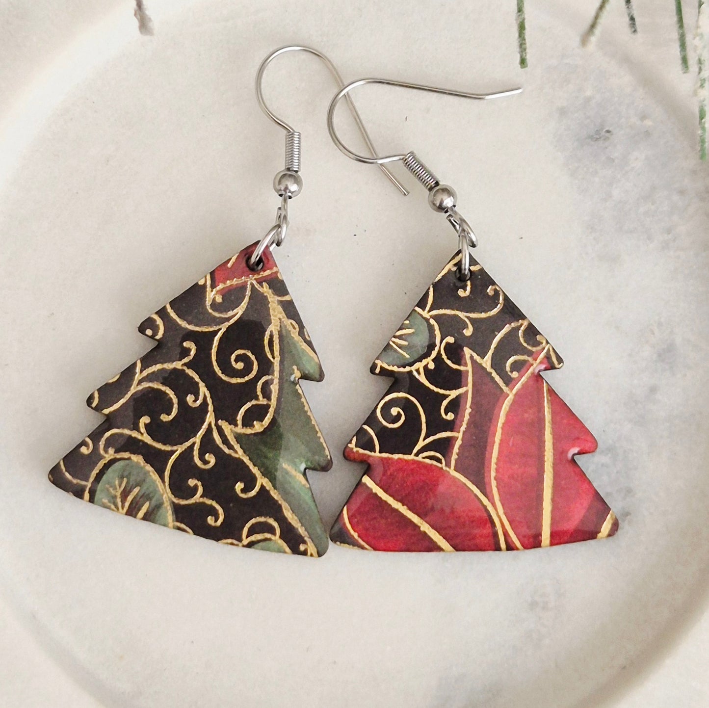 Pointsettia  Christmas Tree Drops