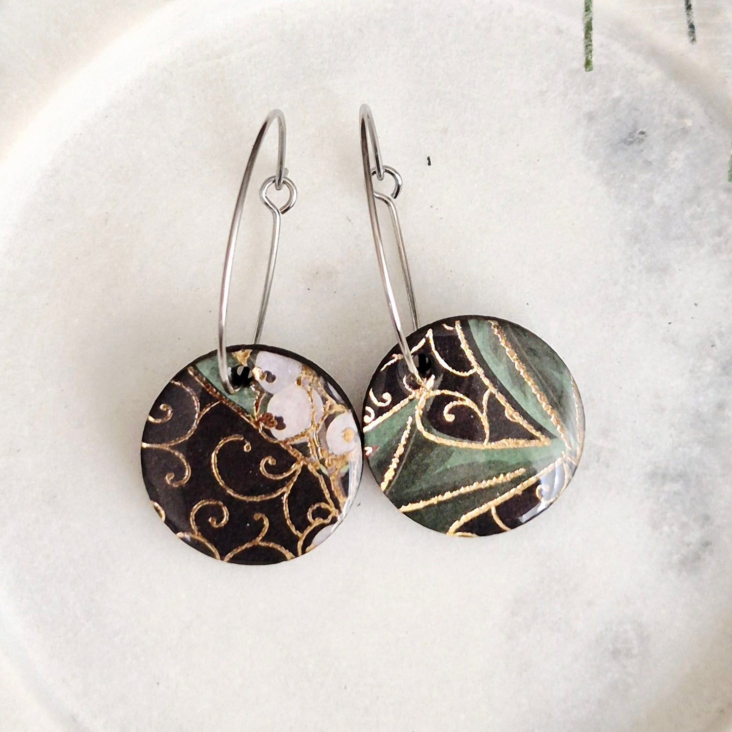 Christmas Pointsettia Hoops