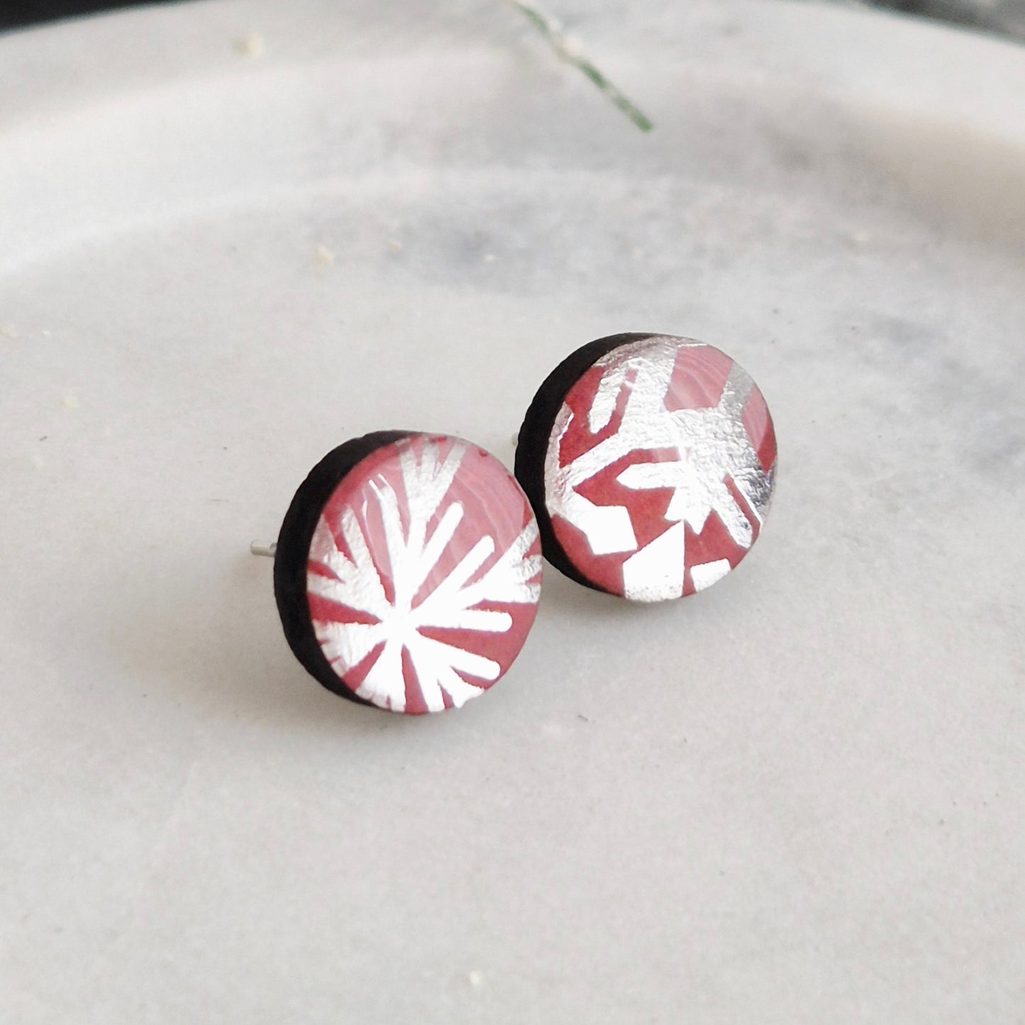 Snowflake Studs (2 colours)