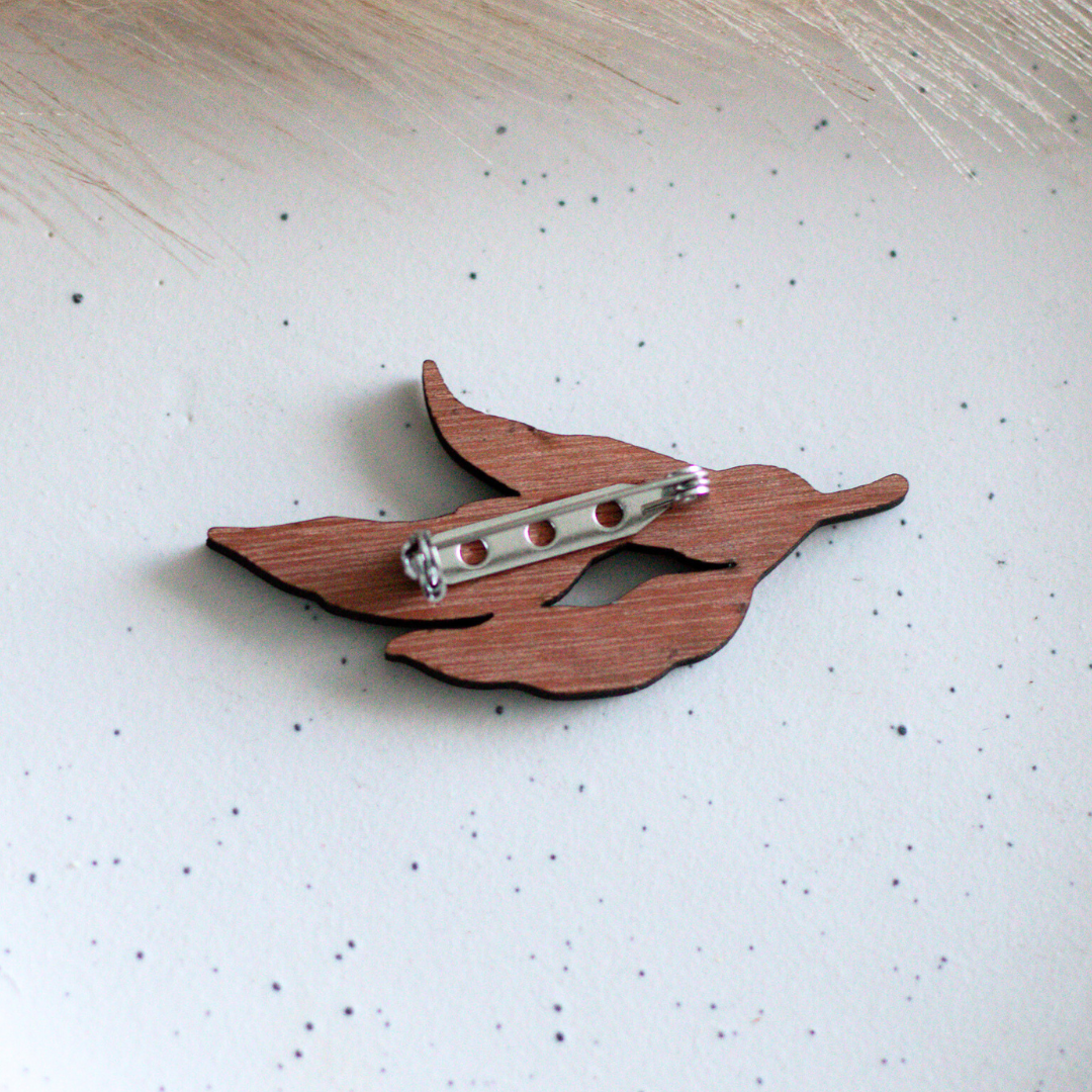 Gumleaf Brooch